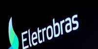 Logo da Eletrobras na Bolsa de Valores de Nova York
09/04/2019 REUTERS/Brendan McDermid  Foto: Reuters