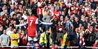 Trossard abriu o marcador para o Brighton com belo no gol no primeiro tempo (Foto: JUSTIN TALLIS / AFP)  Foto: Lance!