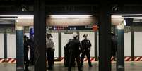 Ataque a tiros em metrô de Nova York deixou feridos   Foto: Jeenah Moon / Reuters