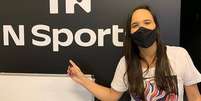 Milla Garcia, de 36 anos, faz parte do time de narradores da plataforma NSports  Foto: Reprodução