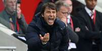 Antonio Conte tem mais um ano de contrato com o Tottenham (Foto: DANIEL LEAL / AFP)  Foto: Lance!