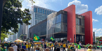 Apoiadores do presidente Jair Bolsonaro (PL) se reuniram na tarde deste domingo, 1, na Avenida Paulista  Foto: Renato Vasconcelos/Estadão