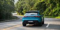 Porsche Macan 2.0 na estrada: comportamento aprimorado.  Foto: Porsche / Divulga&ccedil;&atilde;o
