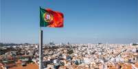 Denúncias de casos de xenofobia contra brasileiros em Portugal aumentaram 433% desde 2017, diz órgão ligado ao governo português  Foto: Getty Images / BBC News Brasil