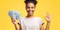 Aprenda simpatias com a planta dinheiro-em-penca e atraia prosperidade.  Foto: Shutterstock / João Bidu