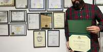 Fabiano de Abreu tem mais de 55 diplomas  Foto: Arquivo Pessoal