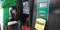 Diesel fica mais caro que gasolina pela 1ª vez desde 2004  Foto: fdr