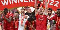 Liverpool faturou mais um título na temporada (Foto: Ben Stansall / AFP)  Foto: Lance!