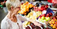 Alimentação diversificada e balanceada também é indispensável para o cérebro  Foto: NDABCREATIVITY / Adobe Stock