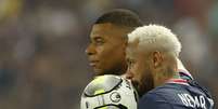 Neymar e Mbappé, atletas do PSG  Foto: REUTERS/Christian Hartmann