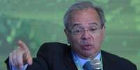 Paulo Guedes, ministro da Economia; ele fala que num eventual segundo mandato de Jair Bolsonaro, a Petrobras seria privatizada  Foto: Edu Andrade/ ME