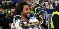 Marcelo foi o capitão do Real Madrid nesta decisão (Foto: PAUL ELLIS / AFP)  Foto: Lance!