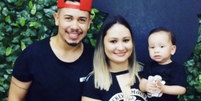 Cantor sertanejo, esposa e filho morrem em acidente de carro em MG  Foto: Reprodução / @werlleybertelli/Instagram
