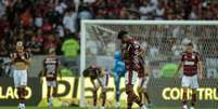 Jogadores do Flamengo lamentam derrota para o Fortaleza  Foto: Thiago Ribeiro/Agif / Gazeta Press