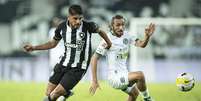 Botafogo perde de virada para o Goiás pelo Brasileirão  Foto: Jorge Rodrigues/ Agif/Gazeta Press