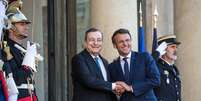 Premiê da Itália se reúne com Emmanuel Macron em Paris  Foto: EPA / Ansa - Brasil