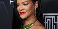 Rihanna é a artista mais rica dos Estados Unidos, segundo a 'Forbes'  Foto: Popline