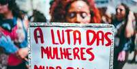 Mulheres negras são as principais vítimas de estupro  Foto: Imagem: Lorena Fadul / Alma Preta