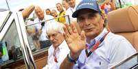 Nelson Piquet foi flgrado usando termo racista para se referir a Lewis Hamilton   Foto: Bernadett Szabo/Reuters