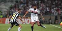 Reinaldo nos 10 minutos em que jogou no Mineirão no último domingo (Foto: Rubens Chiri/São Paulo FC)  Foto: Lance!