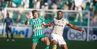 Com gol de Pitta, Juventude vence Ceará no Alfredo Jaconi  Foto:  Luiz Erbes / Gazeta Press