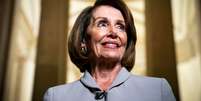 A presidente da Câmara dos Deputados dos EUA, Nancy Pelosi, é a segunda na linha de sucessão para a Presidência do país  Foto: EPA / BBC News Brasil