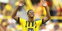Borussia Dortmund estreia no Alemão com vitória sobre o Leverkusen  Foto: Thilo Schmuelgen / Reuters