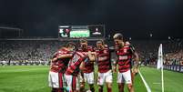 Fla vai atrás dos títulos de Copa do Brasil e Libertadores  Foto: Alexandre Neto / Gazeta Press