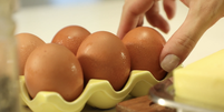 Saber escolher os ovos no supermercado é o primeiro passo para o sucesso das receitas  Foto: Giu Giunti - O Melhor Prato