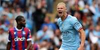 Haaland marca três gols e garante vitória do Manchester City na Premier League (Foto: AFP)  Foto: Lance!