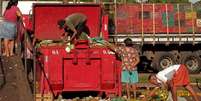 PIB avançou 1,2% no 2º tri, mas índice de mal-estar com a economia segue próximo do recorde  Foto: AFP / BBC News Brasil