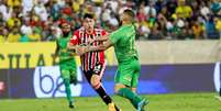 São Paulo saiu atrás, mas conseguiu o empate com o Cuiabá fora de casa (Foto: AssCom Dourado)  Foto: Lance!