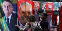 A nova rodada da pesquisa mostra Lula e Bolsonaro na liderança das intenções de voto  Foto: REUTERS/Ricardo Moraes / BBC News Brasil