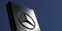 Logotipo da Mercedes-Benz
28/5/2020
REUTERS/Yves Herman  Foto: Reuters