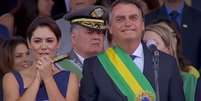 Primeira-dama, Michelle Bolsonaro, repete frase em oposição ao PT durante o 7 de Setembro  Foto: TV Brasil / Reprodução
