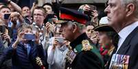 Rei Charles ainda deve esperar pela coroação oficial   Foto: Alkis Konstantinidis / Reuters