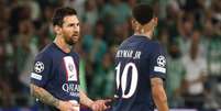 Messi e Neymar em campo pelo PSG na Champions (Foto:JACK GUEZ / AFP)  Foto: Lance!