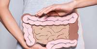 Dietas direcionadas ao microbioma intestinal podem melhorar distúrbios cerebrais (Imagem: LightFieldStudios/envato)  Foto: Canaltech