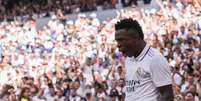 Vinícius Júnior se tornou titular e peça fundamental do Real Madrid (THOMAS COEX / AFP)  Foto: Lance!