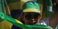 Apoiadora de Bolsonaro em manifestação  Foto: Reuters / BBC News Brasil