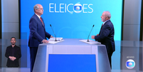 Os candidatos Ciro Gomes (PDT) e Luiz Inácio Lula da Silva protagonizaram primeiro embate do debate presidencial  Foto: Reprodução/Globo