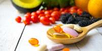 Abuso de suplementos vitamínicos traz riscos à saúde  Foto: Shutterstock / Sport Life