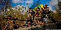 Soldados ucranianos avançam em várias regiões, segundo relatos do governo  Foto: DW / Deutsche Welle