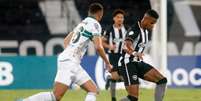 Avaí e Botafogo se enfrentam na Ressacada (Foto: Vítor Silva/ BFR)  Foto: Lance!