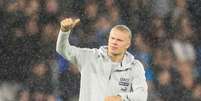 Erling Haaland é o grande protagonista do Manchester City na temporada (LINDSEY PARNABY / AFP)  Foto: Lance!