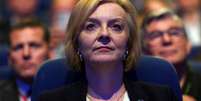 A primeira-ministra brit&acirc;nica Liz Truss enfrentou a press&atilde;o de deputados que pediam sua ren&uacute;ncia ap&oacute;s uma reviravolta em uma de suas principais pol&iacute;ticas econ&ocirc;micas  Foto: Getty Images / BBC News Brasil
