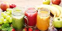 Sucos saudáveis: 5 receitas refrescantes e saborosas para experimentar  Foto: Shutterstock / Alto Astral