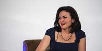 Sheryl Sandberg testemunhou no Senado americano em 2018 em audiência sobre o Facebook e era frequentemente associada aos problemas operacionais da rede social   Foto: Reuters