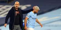 Pep Guardiola via problemas de Sérgio Agüero com a balança no Manchester City (Foto: ALEX LIVESEY / POOL / AFP)  Foto: Lance!