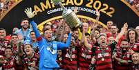 Flamengo conquistou a Libertadores 2022 e está confirmado no torneio no próximo ano (Foto: LUIS ACOSTA / AFP)  Foto: Lance!